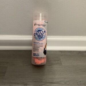 Frogg Toggs Pink Chilly Pad Cooling Towel